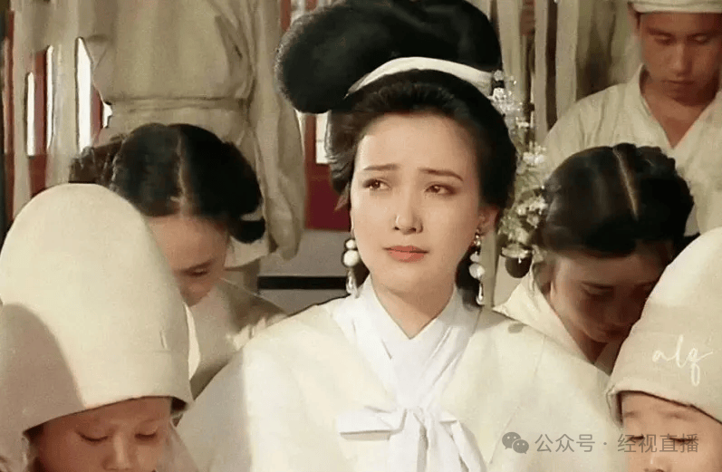 “何晴告别仪式”不公开对外吊唁<strong></p>
<p>南京河西华泰证券广场</strong>，好友：她本想跟李雪健一样，战胜病魔，走回舞台