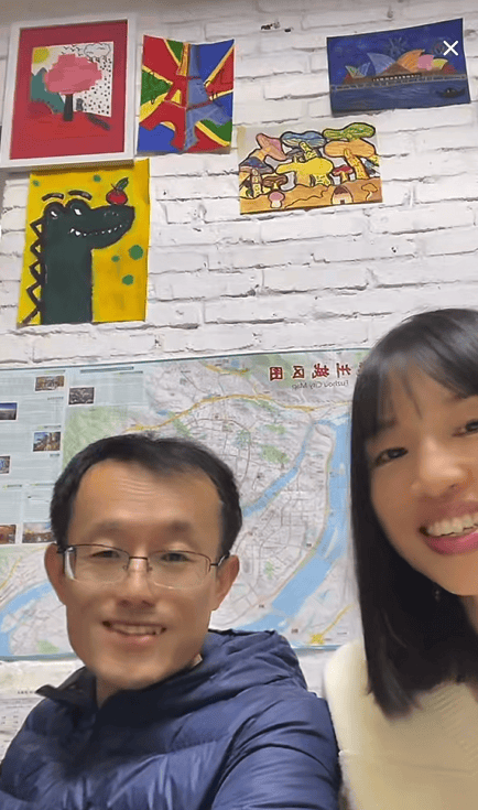 张水华辞职后携老公直播秀恩爱<strong></p>
<p>高密市证券公司</strong>，称白岩松是自己恩人