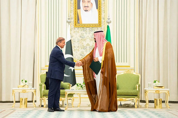 沙特专家：如果沙特决定对伊朗动武<strong></p>
<p>芜湖哪个证券公司好</strong>，可能启动与巴基斯坦的共同防御协议